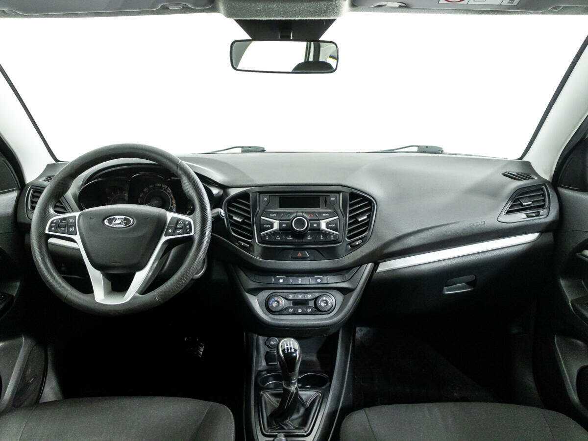 Купить Lada (ВАЗ) Vesta SW, 2017, 136 605 км, фото №13