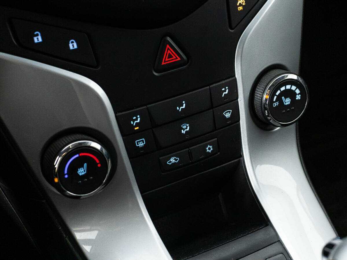 Купить Chevrolet Cruze, 2013, 202 234 км, фото №15