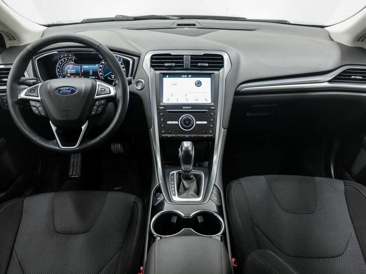 Купить Ford Mondeo, 2017, 137 408 км, фото №11