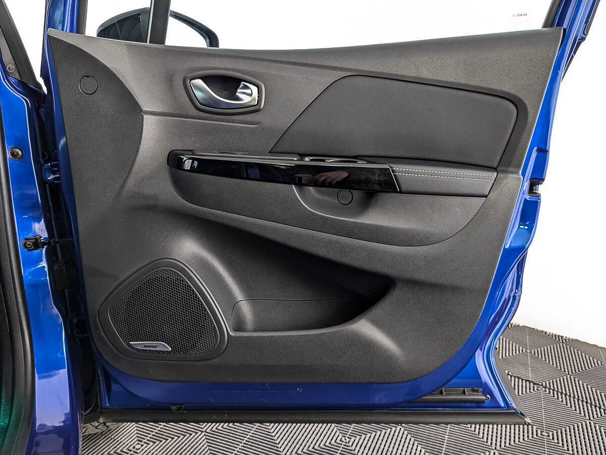 Купить Renault Kaptur, 2020, 105 175 км, фото №24