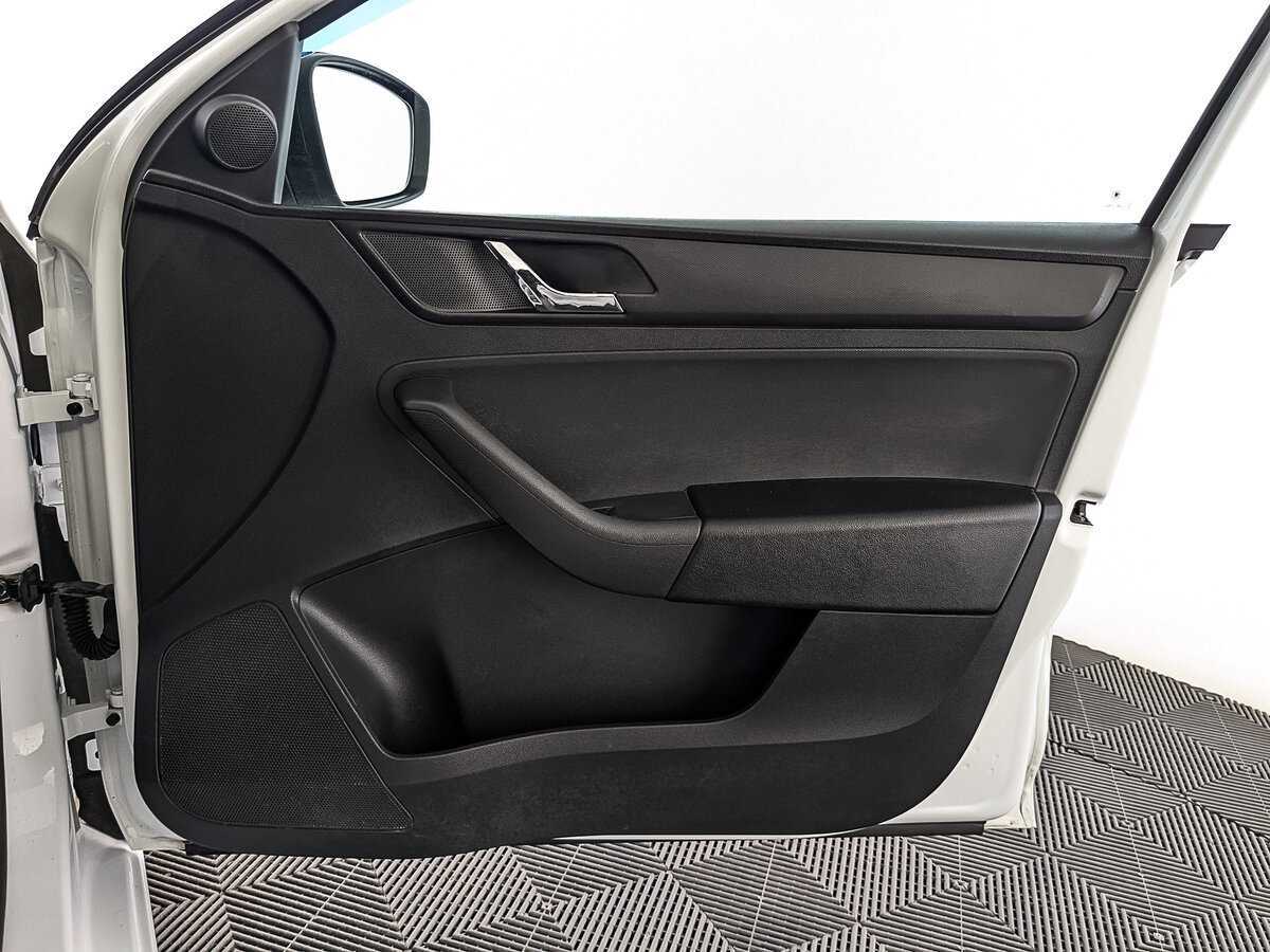 Купить Skoda Rapid, 2017, 185 752 км, фото №24