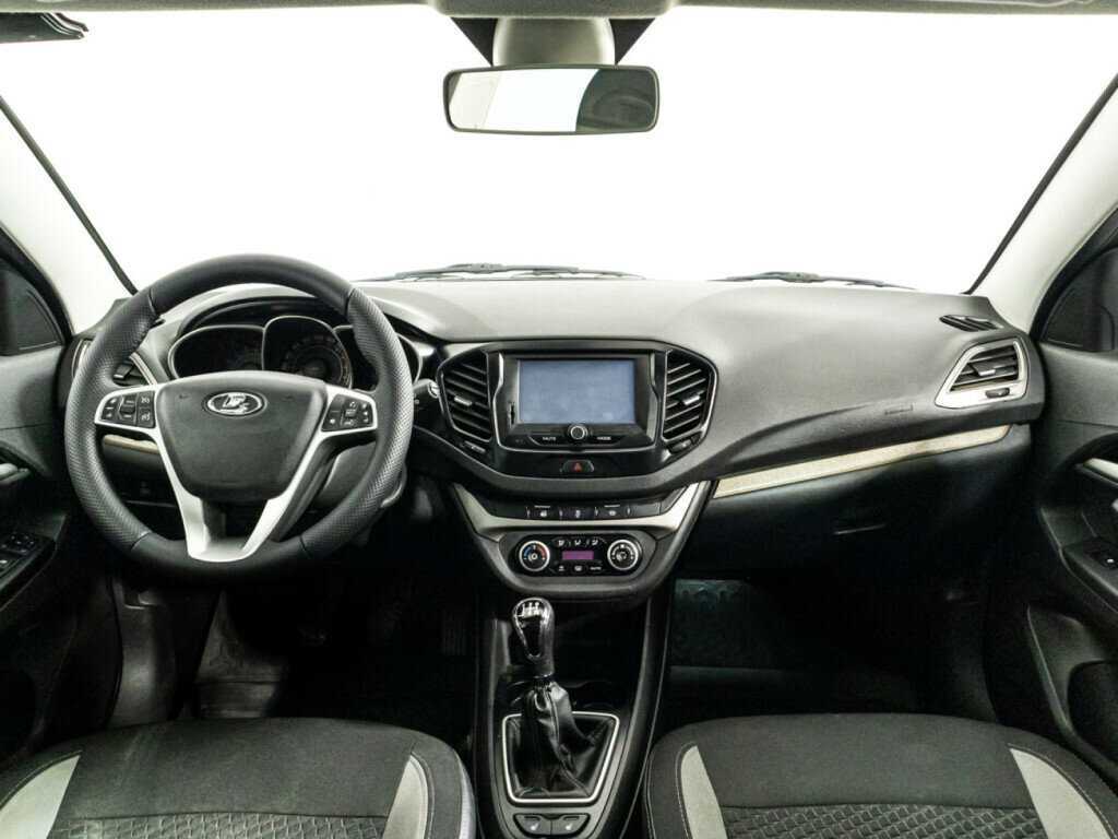 Купить Lada (ВАЗ) Vesta SW, 2018, 124 046 км, фото №13