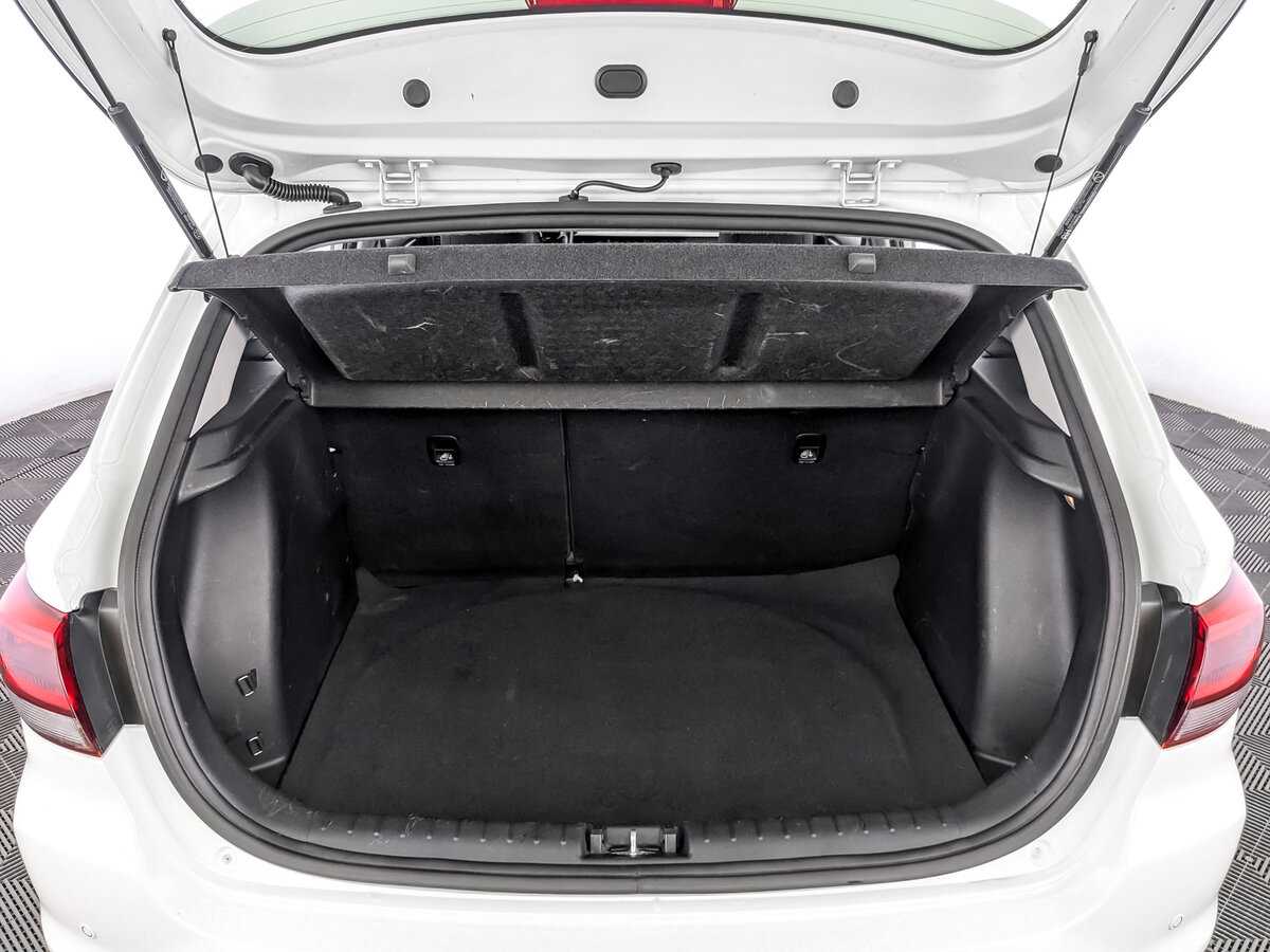 Купить Kia Rio X-Line, 2019, 151 365 км, фото №10