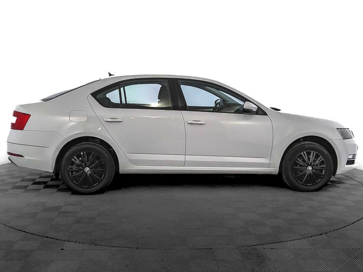 Купить Skoda Octavia, 2018, 56 162 км, фото №4