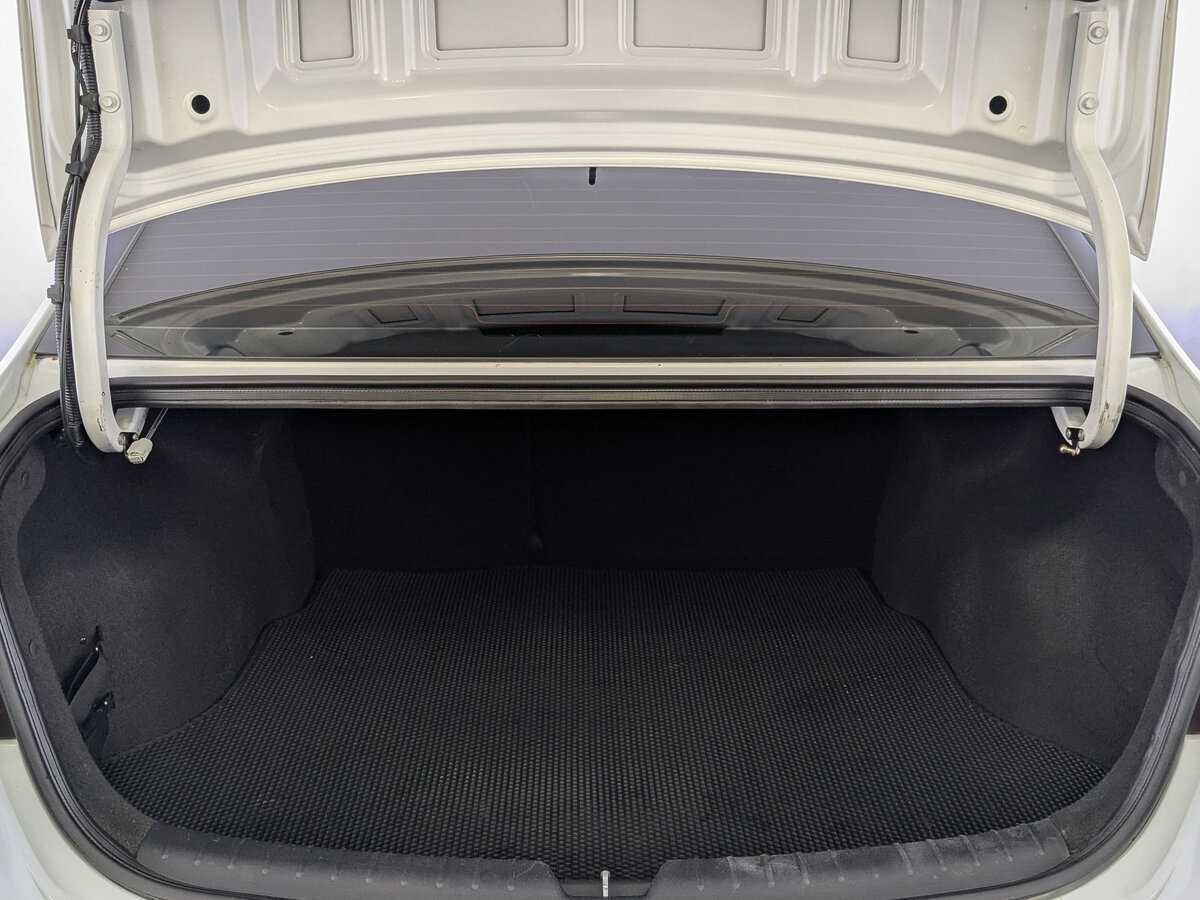 Купить Kia Rio, 2018, 121 000 км, фото №10