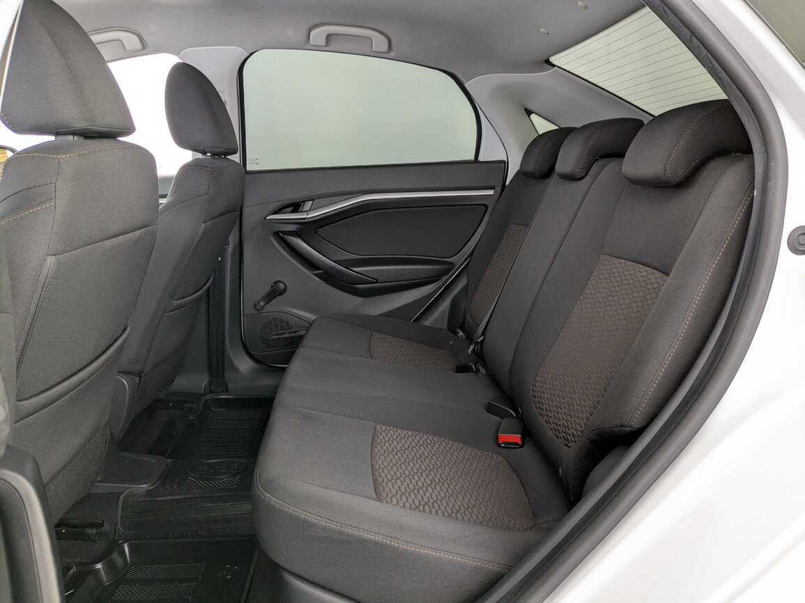 Купить Lada (ВАЗ) Vesta, 2016, 154 000 км, фото №9