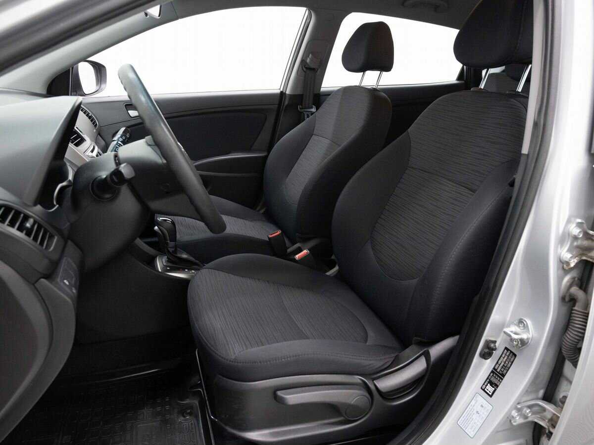 Купить Hyundai Solaris, 2016, 110 000 км, фото №9