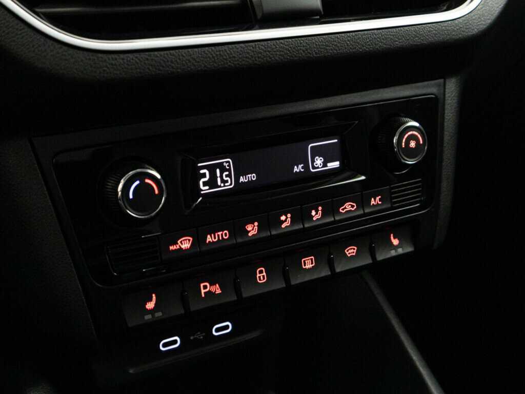 Купить Volkswagen Polo, 2021, 55 206 км, фото №16