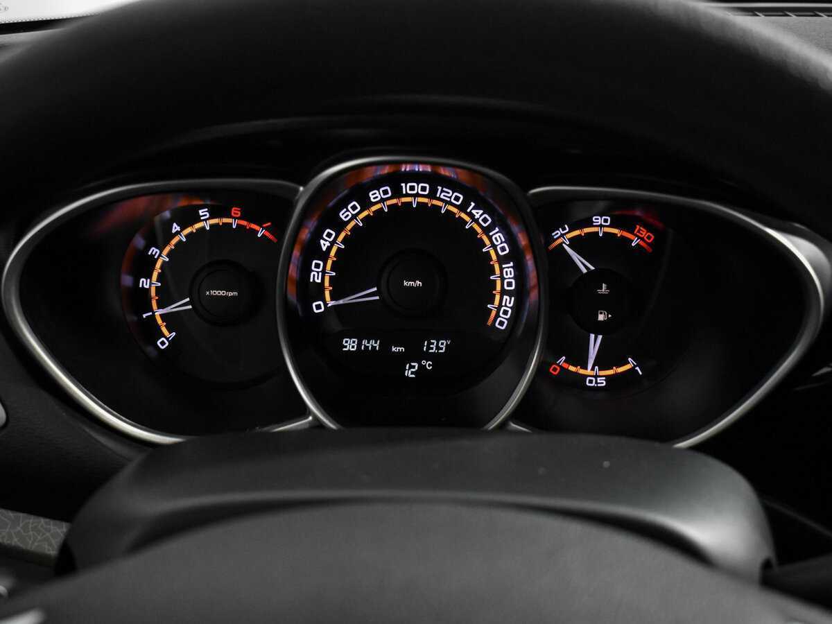 Купить Lada (ВАЗ) Vesta, 2019, 98 004 км, фото №18