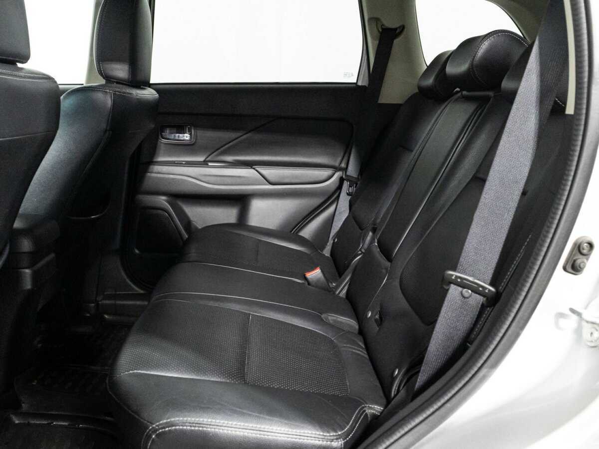 Купить Mitsubishi Outlander, 2016, 145 484 км, фото №10