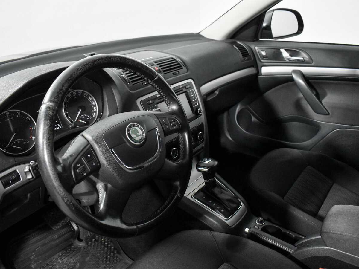 Купить Skoda Octavia, 2012, 150 339 км, фото №9