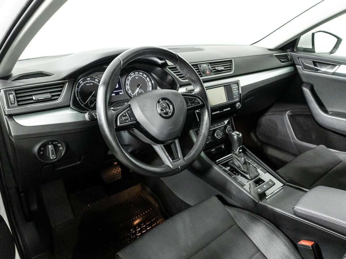 Купить Skoda Superb, 2016, 67 620 км, фото №11