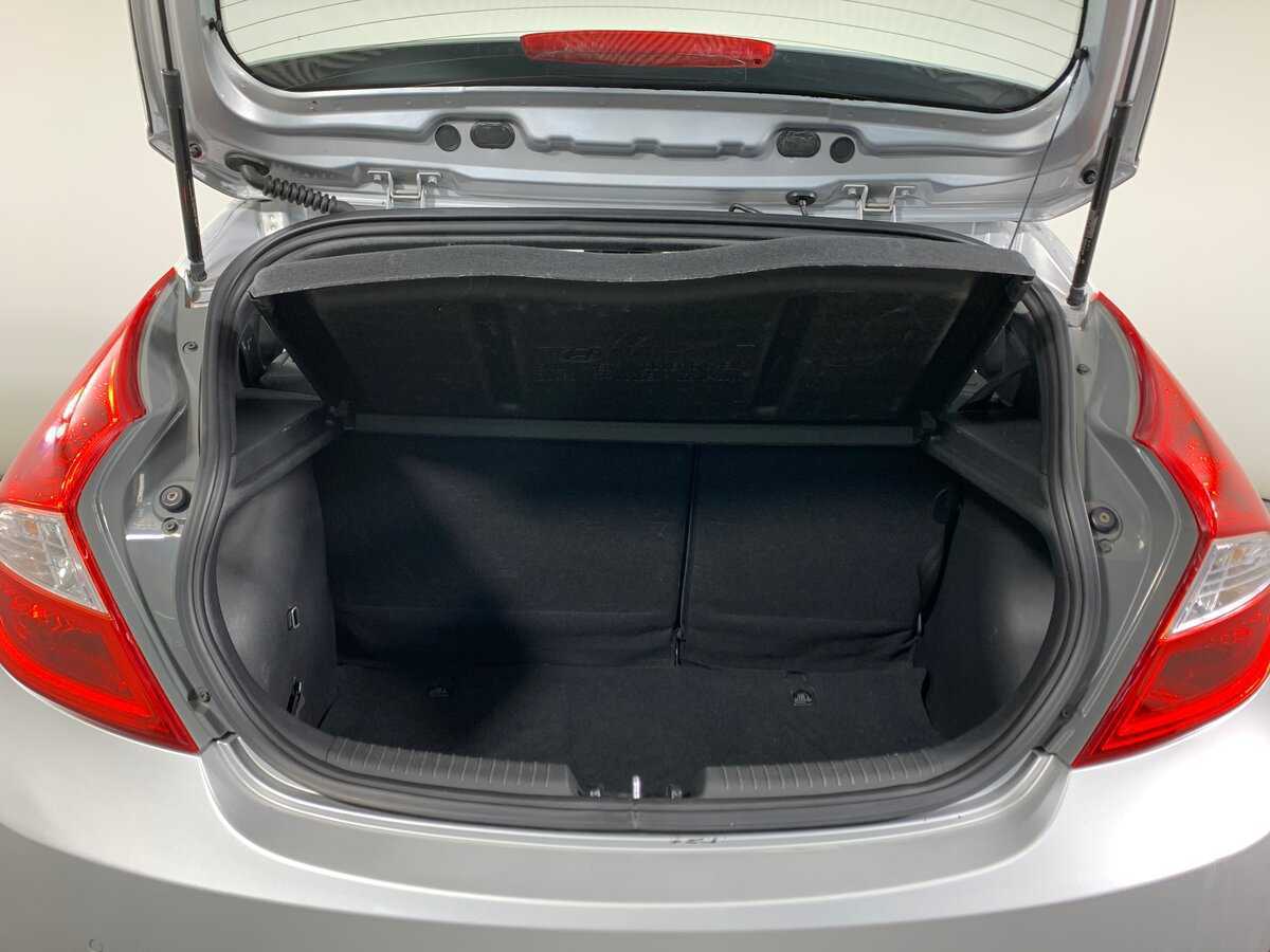 Купить Hyundai Solaris, 2012, 124 000 км, фото №20