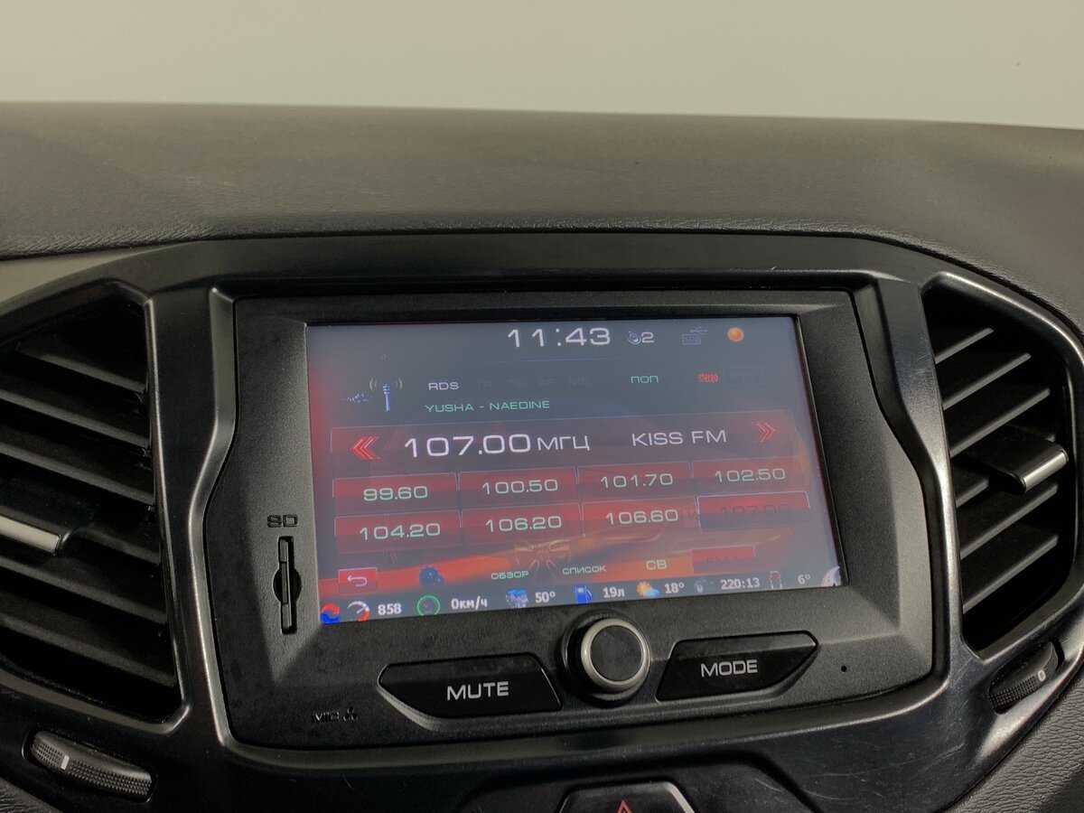 Купить Lada (ВАЗ) Vesta SW, 2019, 160 004 км, фото №16