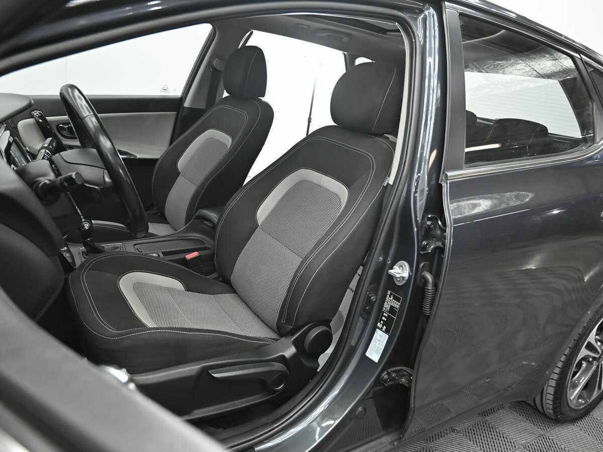 Купить Kia Ceed, 2018, 132 000 км, фото №6
