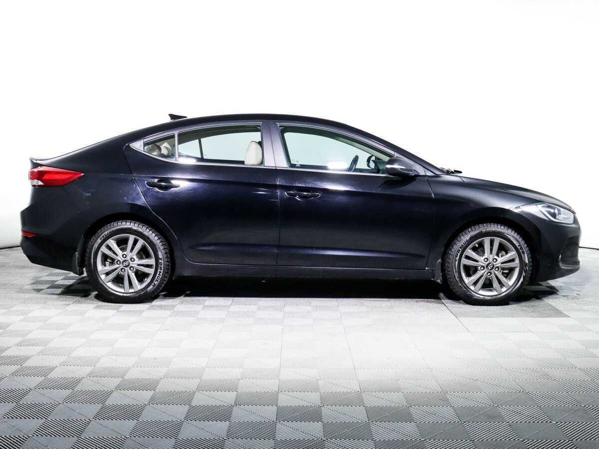 Купить Hyundai Elantra, 2018, 100 660 км, фото №4