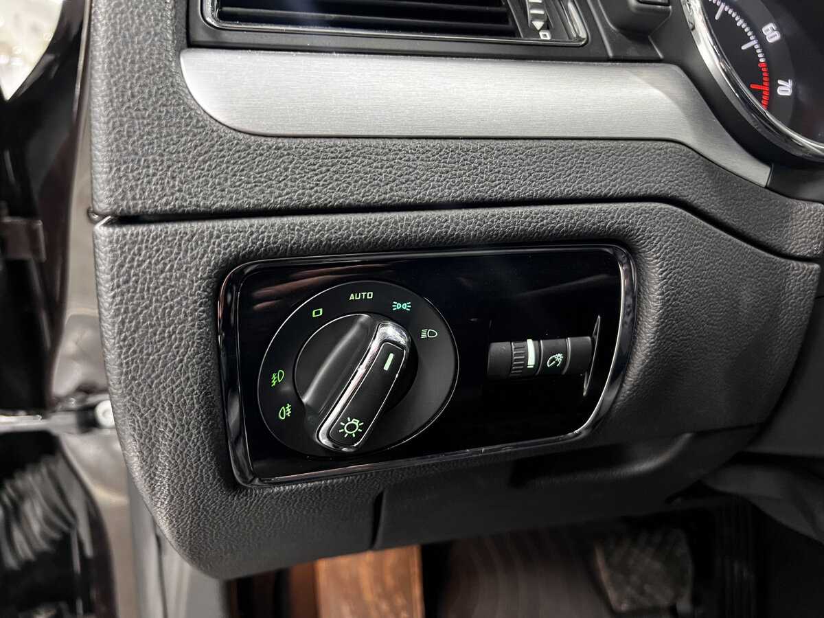 Купить Skoda Superb DSG, 2013, 151 701 км, фото №22