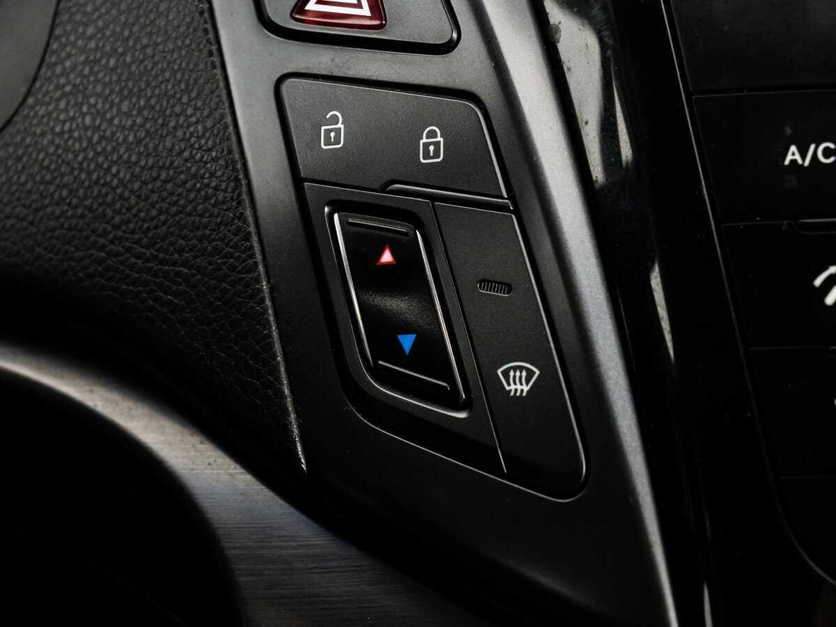 Купить Hyundai i40, 2016, 196 789 км, фото №16