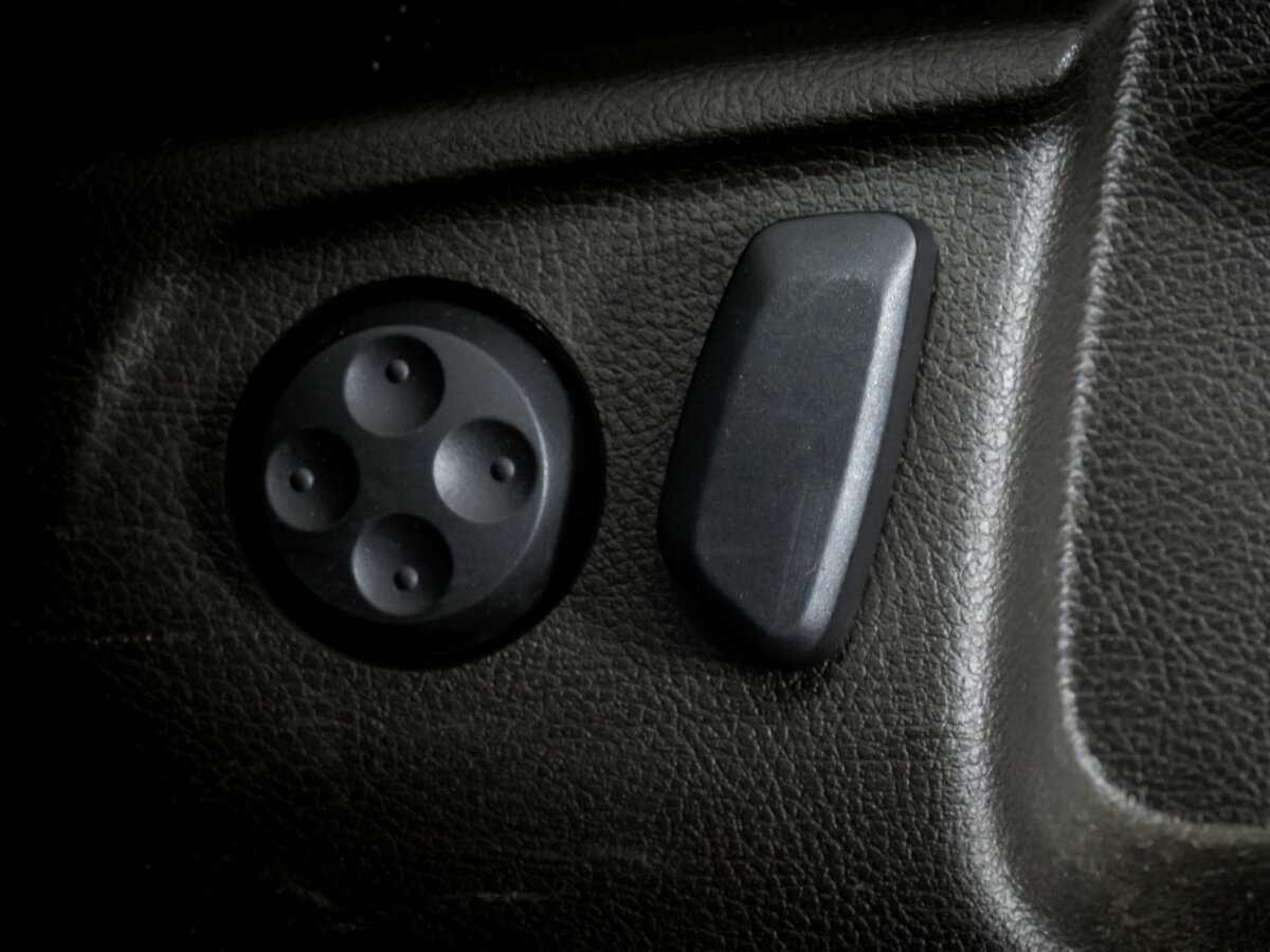 Купить Volkswagen Passat, 2012, 245 842 км, фото №16