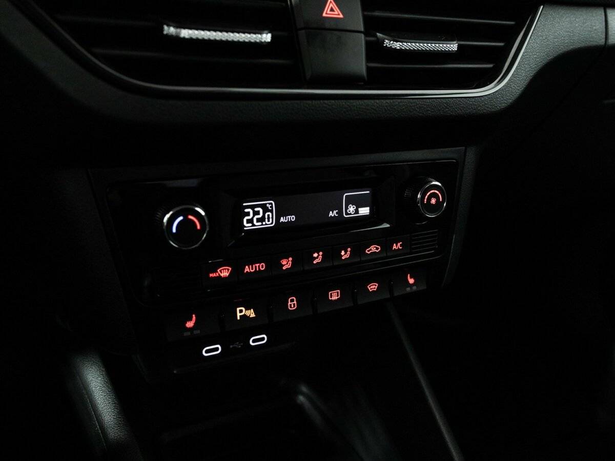 Купить Volkswagen Polo, 2020, 14 109 км, фото №17