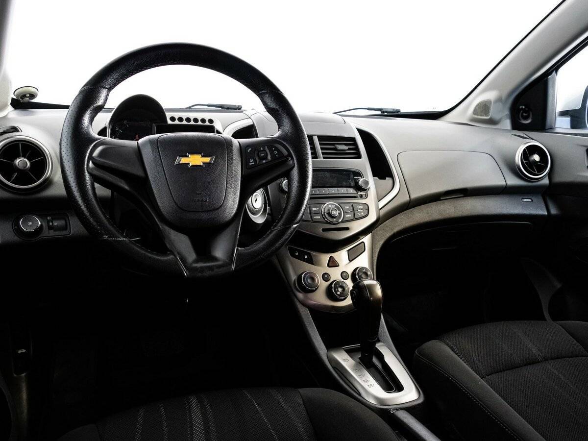 Купить Chevrolet Aveo, 2015, 97 810 км, фото №11