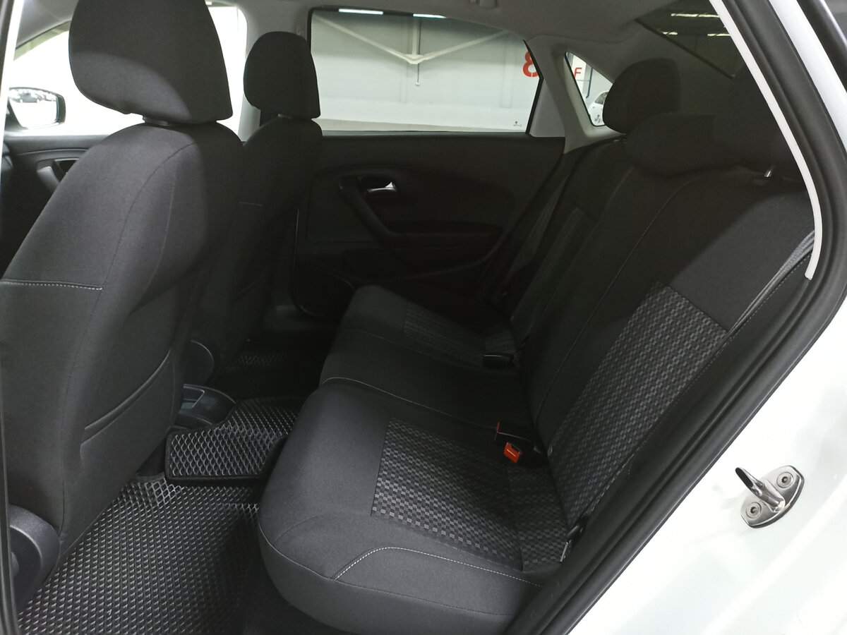 Купить Volkswagen Polo, 2016, 194 123 км, фото №12