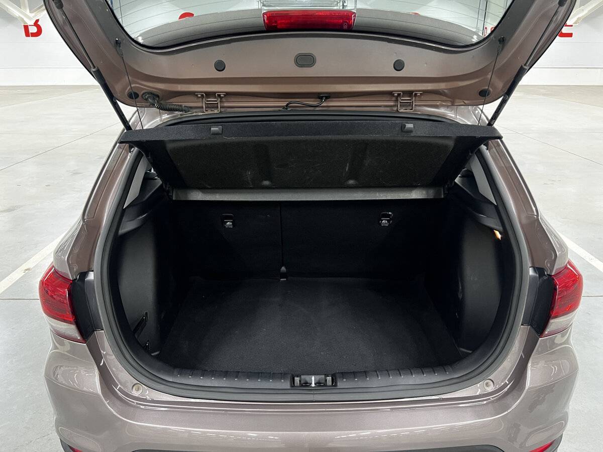 Купить Kia Rio X-Line, 2019, 82 460 км, фото №10