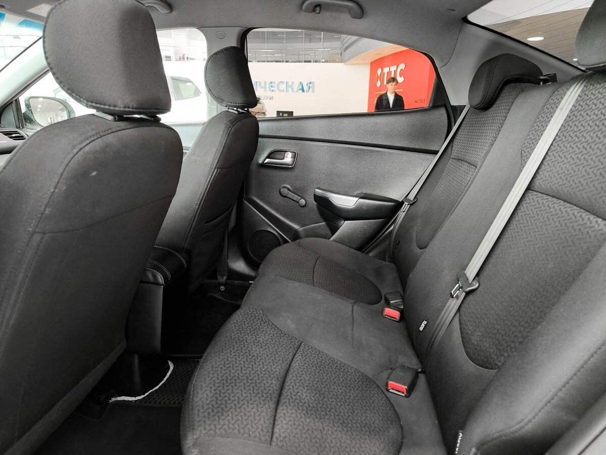 Купить Kia Rio, 2016, 113 001 км, фото №12