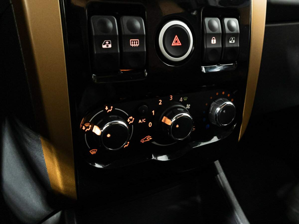 Купить Lada (ВАЗ) Largus Cross, 2020, 106 548 км, фото №17