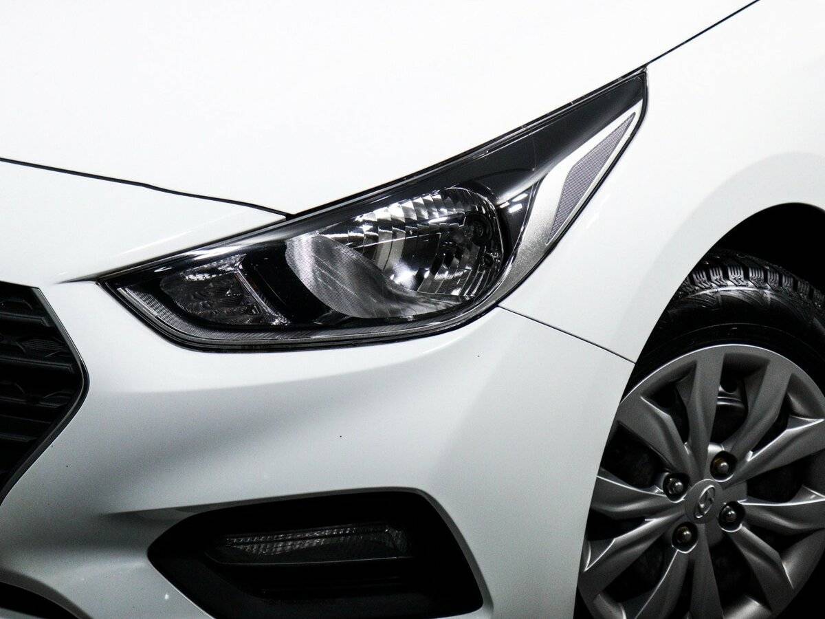 Купить Hyundai Solaris, 2019, 13 585 км, фото №16