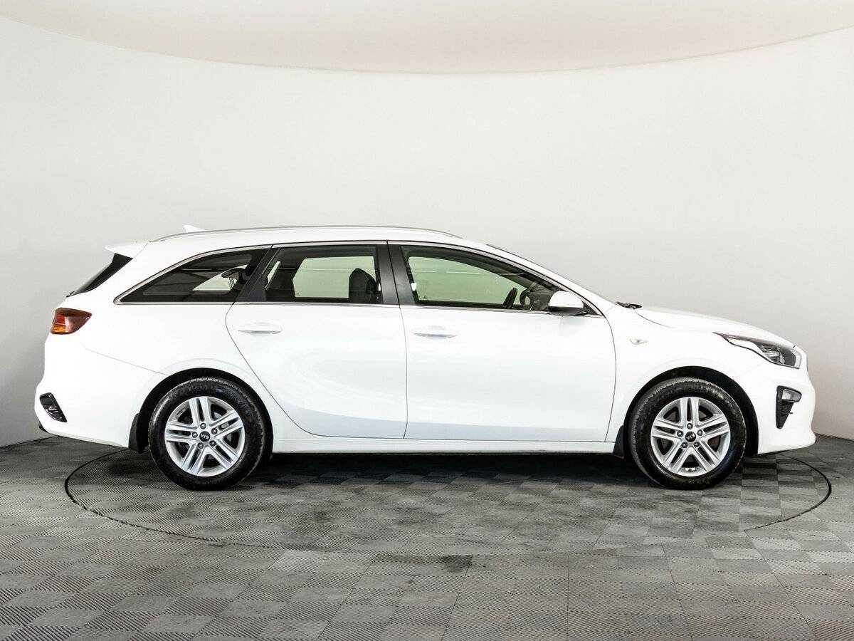 Купить Kia Ceed, 2018, 166 289 км, фото №4