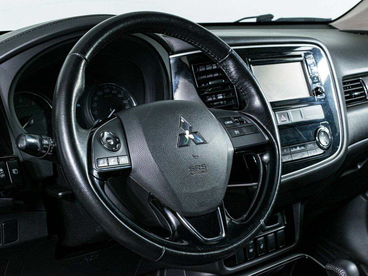 Купить Mitsubishi Outlander, 2017, 111 700 км, фото №11