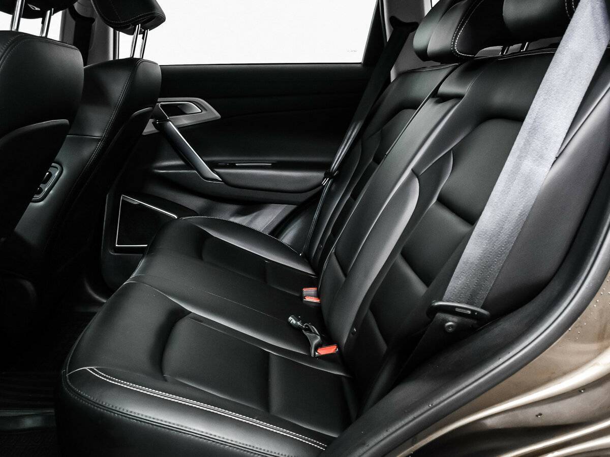 Купить Geely Atlas, 2019, 90 600 км, фото №14