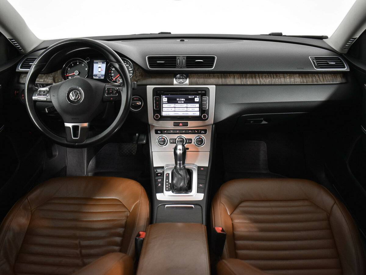 Купить Volkswagen Passat, 2012, 164 658 км, фото №10