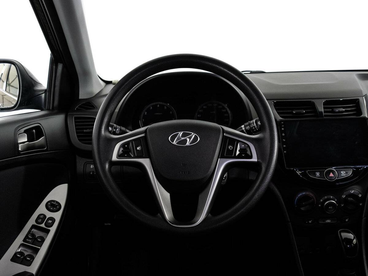 Купить Hyundai Solaris, 2016, 115 245 км, фото №12