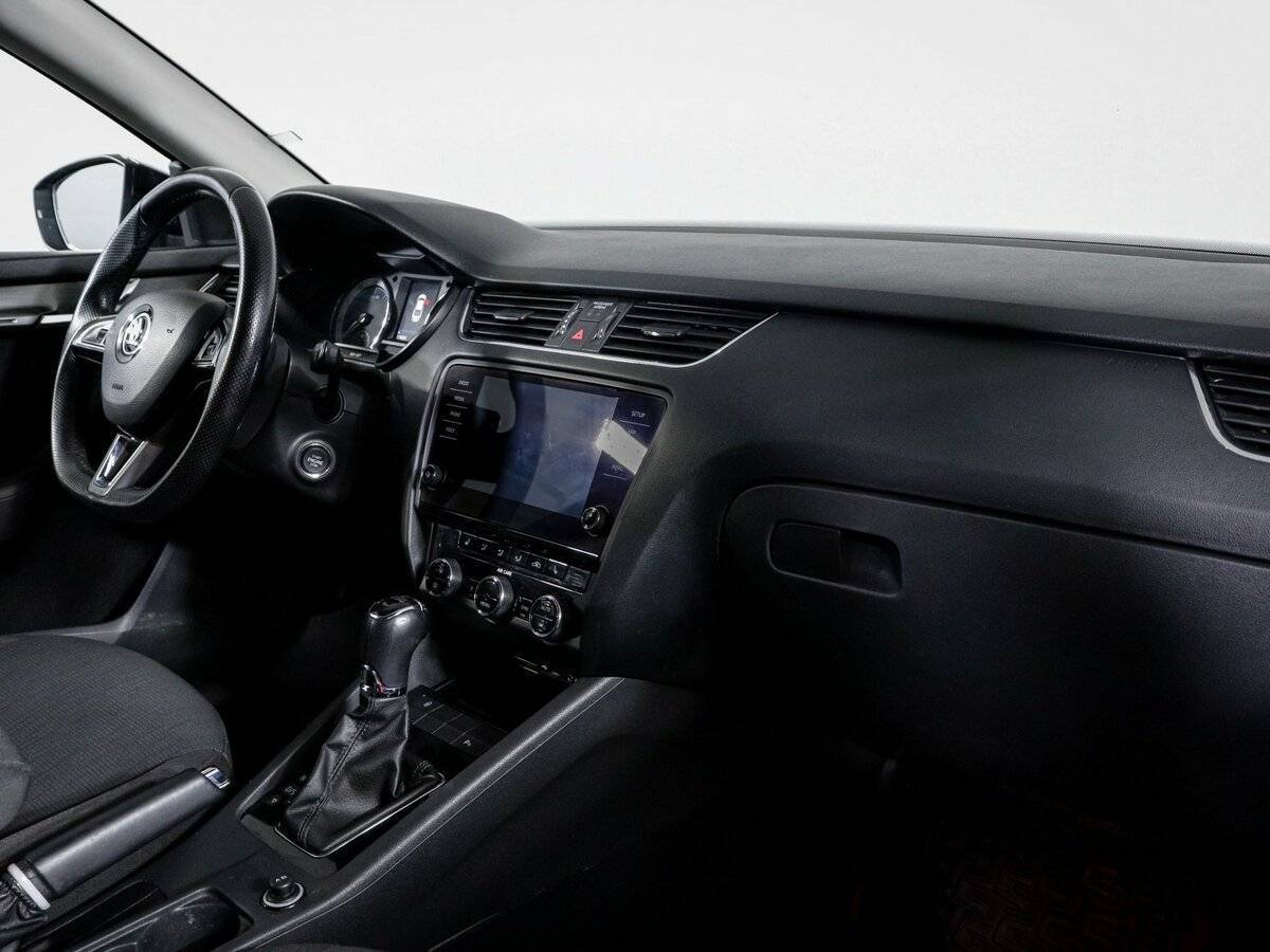 Купить Skoda Octavia, 2017, 174 280 км, фото №9