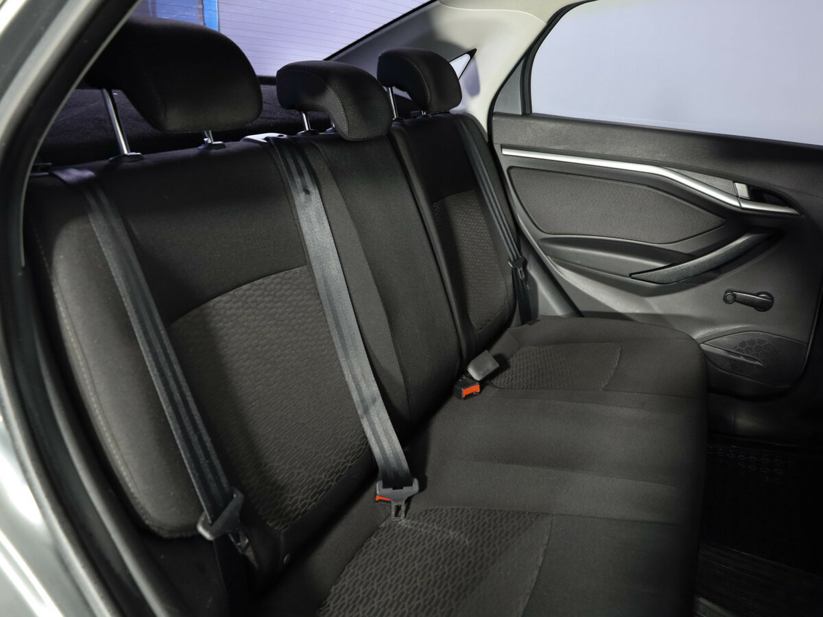 Купить Lada (ВАЗ) Vesta I, 2017, 180 226 км, фото №10