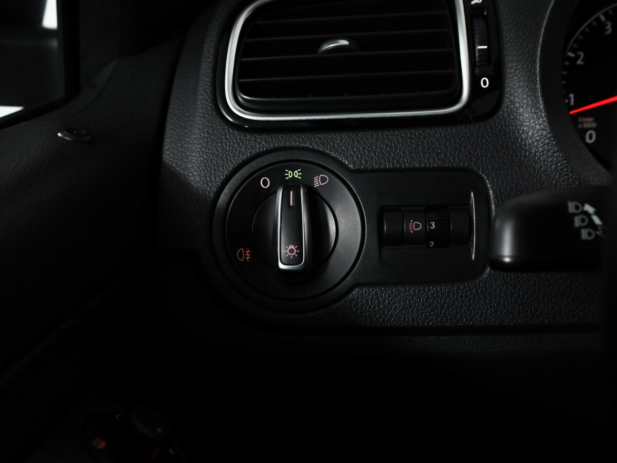 Купить Volkswagen Polo V Рестайлинг, 2017, 174 741 км, фото №17