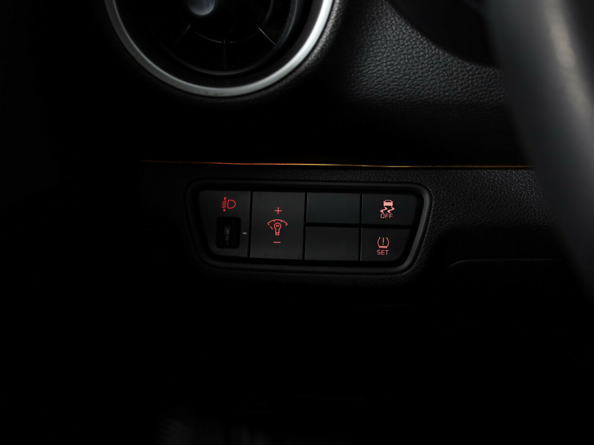 Купить Kia Cerato IV, 2018, 104 923 км, фото №19