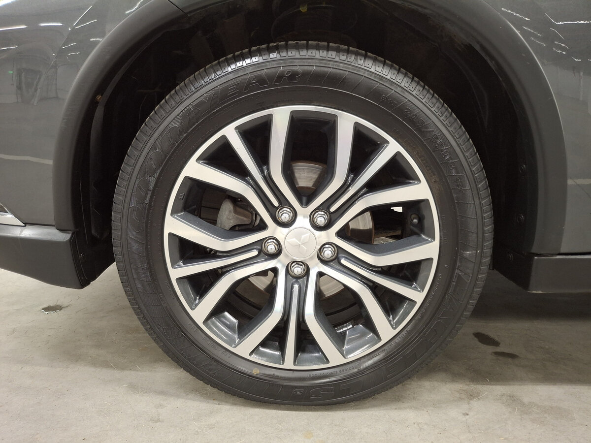 Купить Mitsubishi Outlander III Рестайлинг 2, 2016, 77 853 км, фото №17