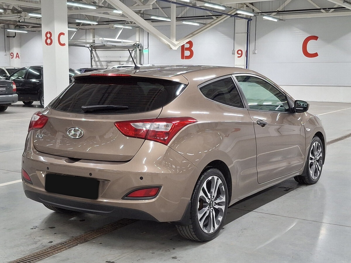 Купить Hyundai i30 II, 2013, 196 060 км, фото №5