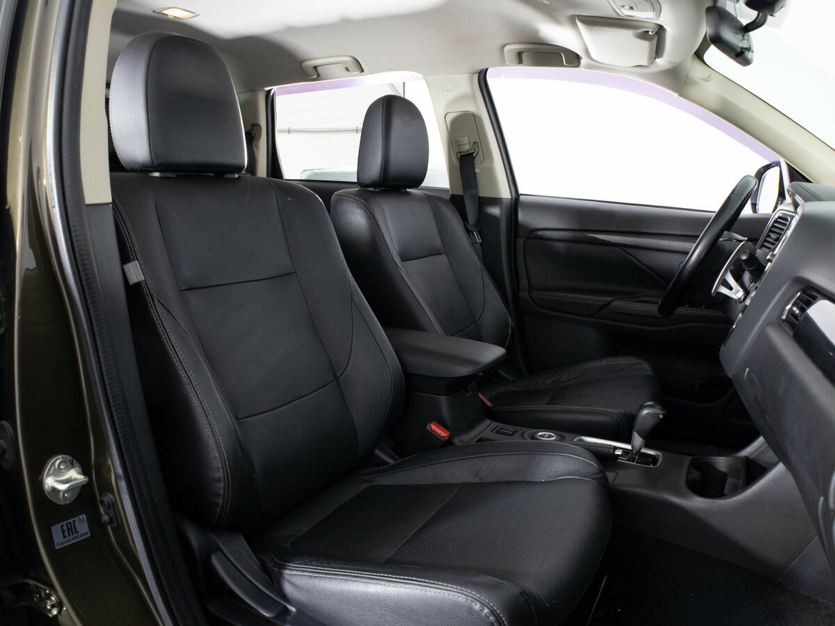 Купить Mitsubishi Outlander III Рестайлинг 2, 2016, 164 745 км, фото №13