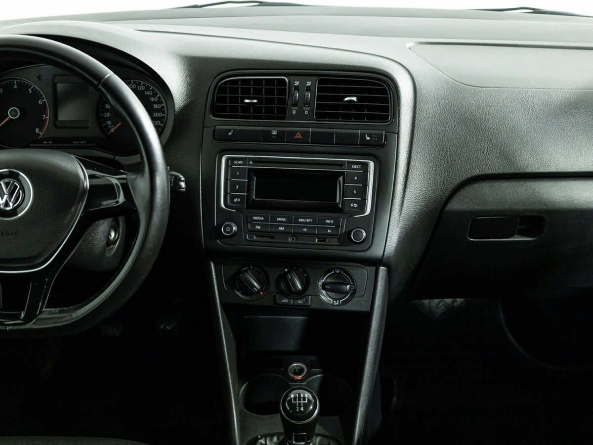 Купить Volkswagen Polo V Рестайлинг, 2015, 125 643 км, фото №14
