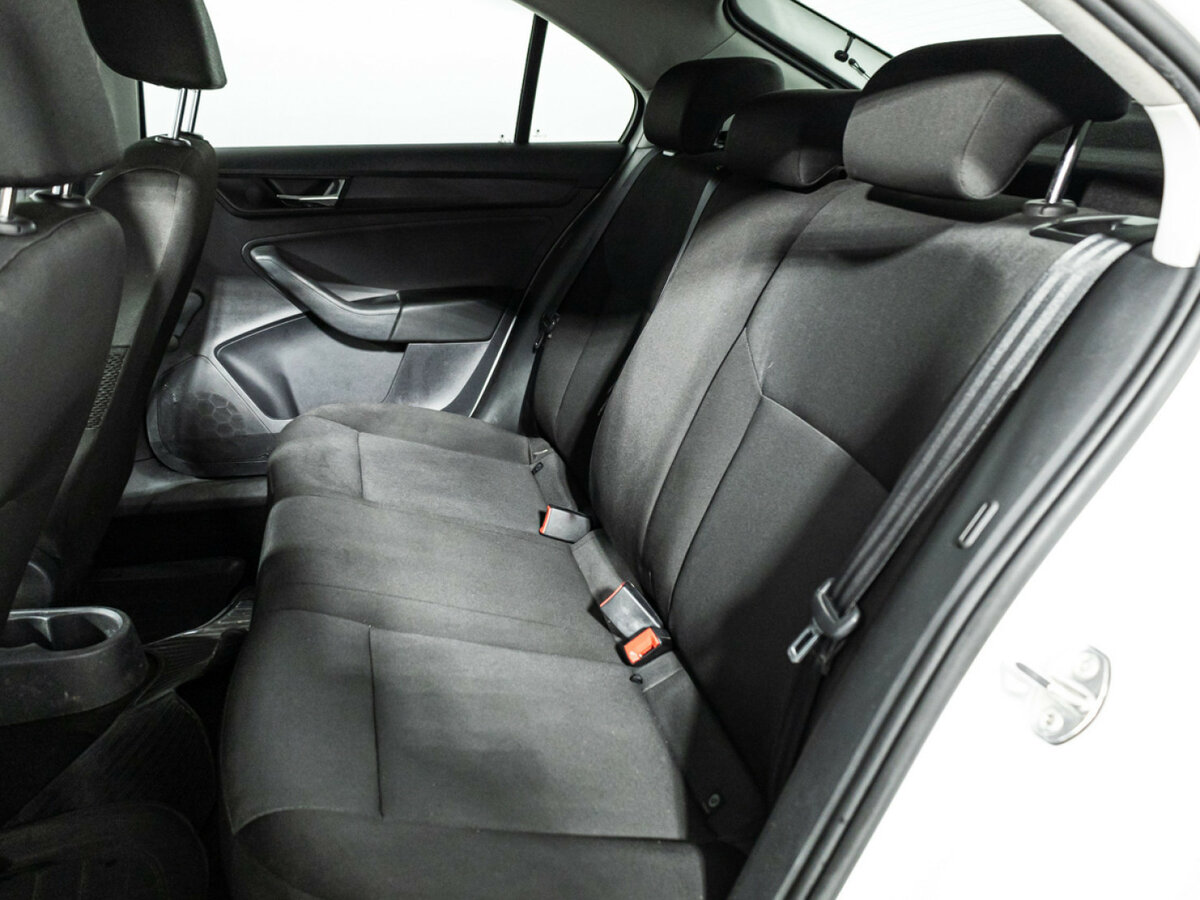 Купить Skoda Rapid I Рестайлинг, 2018, 132 675 км, фото №10